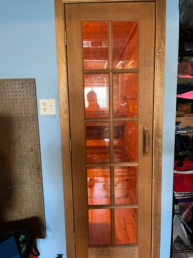 Light control on outside wall - 2619 15th Ave
