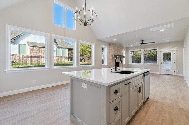 Building Photo - 4212 Abbey Pk Dr