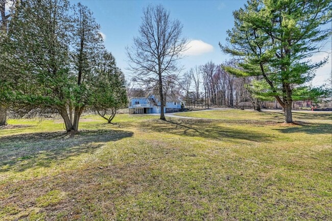 Building Photo - 29 Ridge Rd