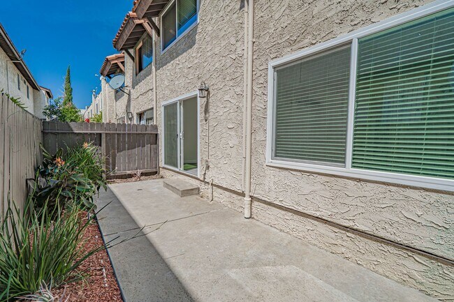 Building Photo - 9025 Willis Ave