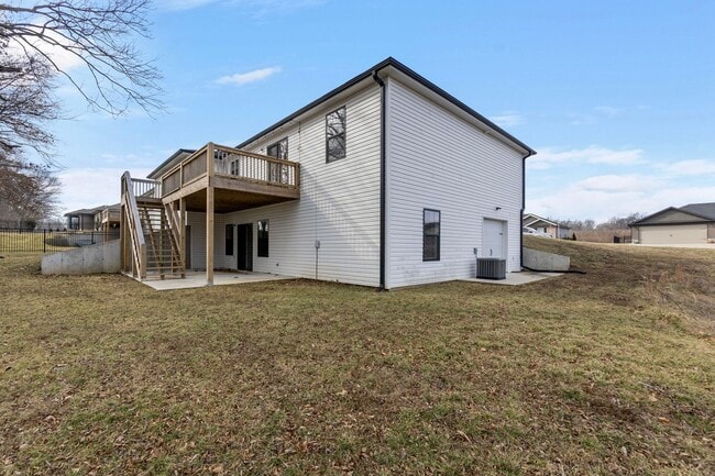 Building Photo - Beautiful, Updated Home In Jackson