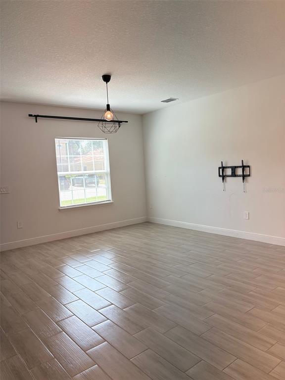 Building Photo - 1552 Cumin Dr