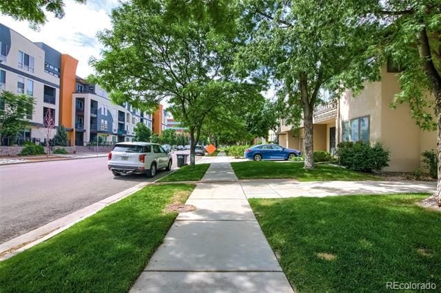 Building Photo - 217 S Jackson St