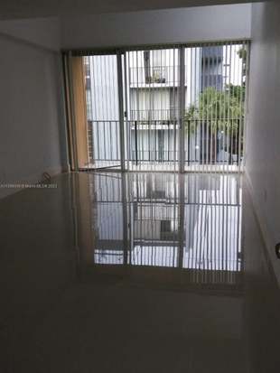 Building Photo - 110 Fontainebleau Blvd