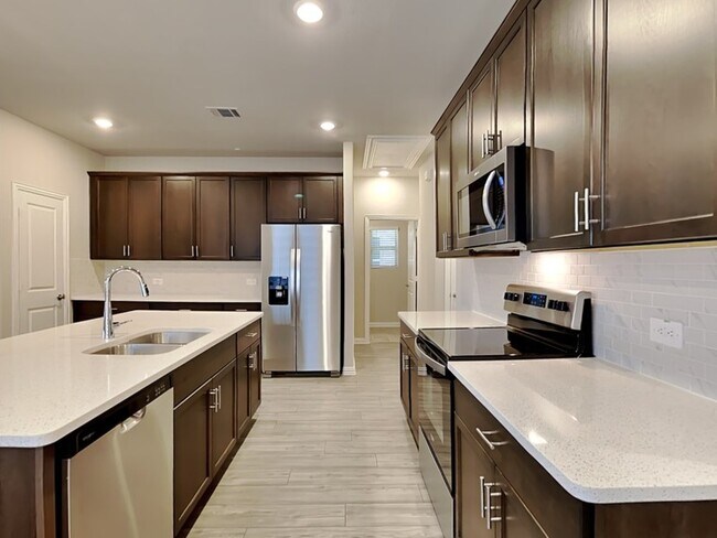 Building Photo - 3316 Celestial Ln