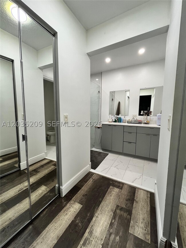 Building Photo - 2051 Borealis Way
