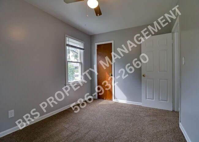 Building Photo - 7236 Wiegand Blvd