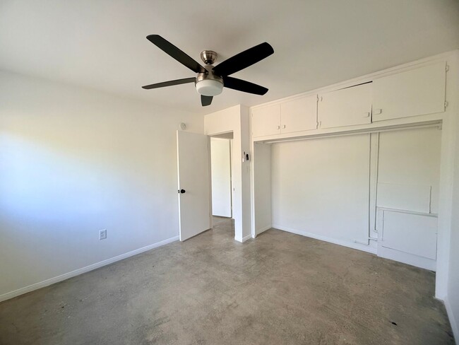 Building Photo - Modern 3-Bedroom Desert Bungalow with Stunning Views – Unfurnished - Price reflects MOVE IN SPECI...