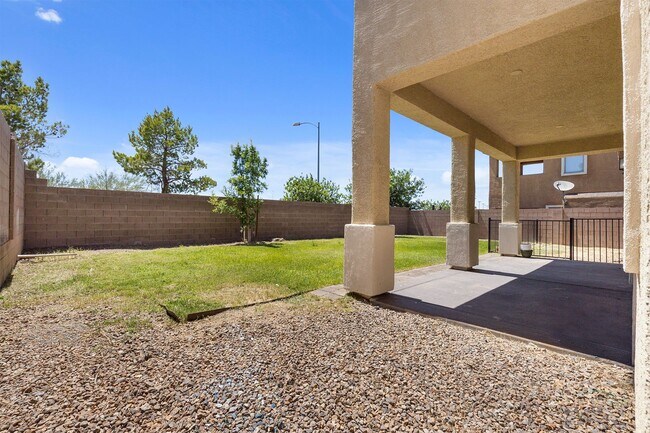 Building Photo - Beautiful 4BR Home in Gated Community with 3-Car Garage