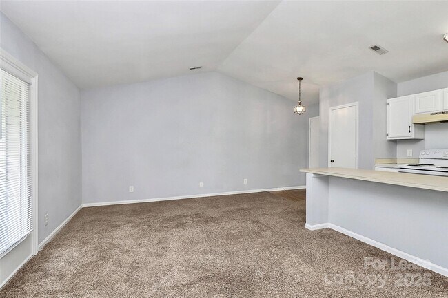 Building Photo - 6146 Meadow Rose Ln