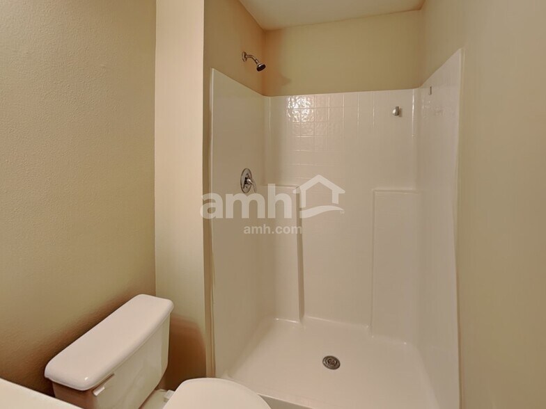 Building Photo - 13727 Gentle Woods Ave