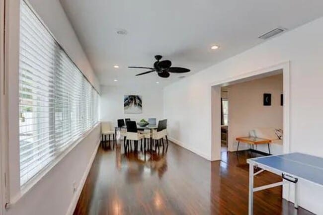 Building Photo - 3170 NW 68th Ct