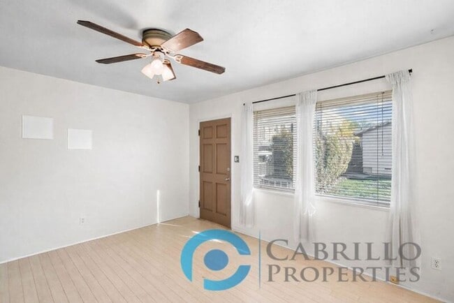 Building Photo - 4334 Cleveland Ave