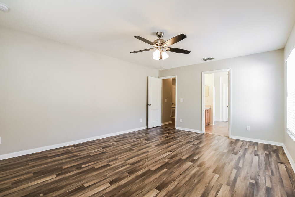 Building Photo - 471 Shady Creek Ln