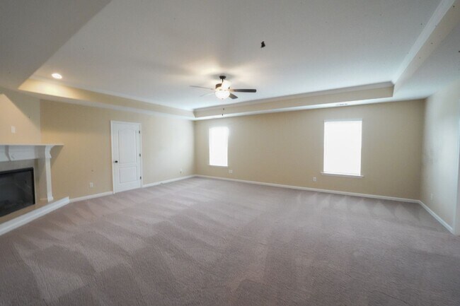 Building Photo - Available Now!