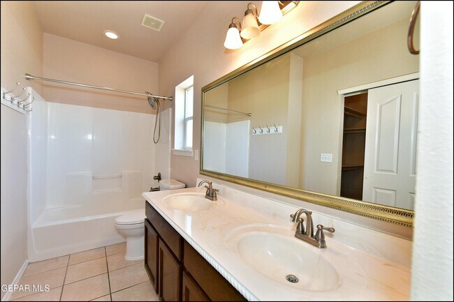 Building Photo - 5810 Redstone Mesa Ct