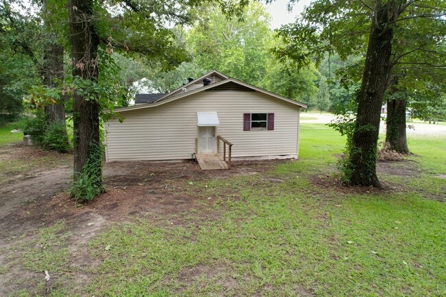 Building Photo - 194 Ouachita 54