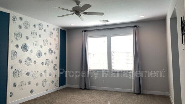 Building Photo - 2624 S Tobin
