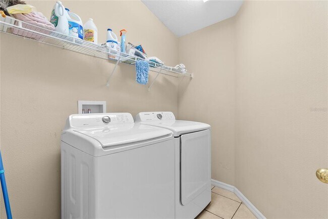 Building Photo - 5223 Layton Dr