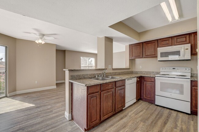 Building Photo - CHARMING 3BEDROOM CONDO IN 89156