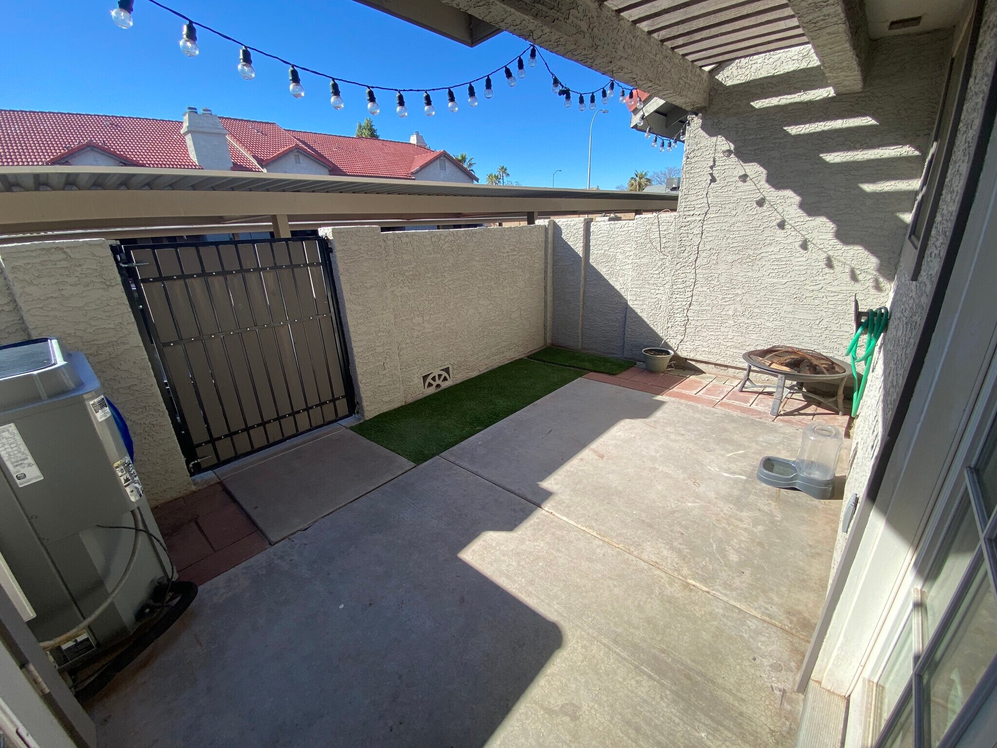 Building Photo - 6262 E Brown Rd