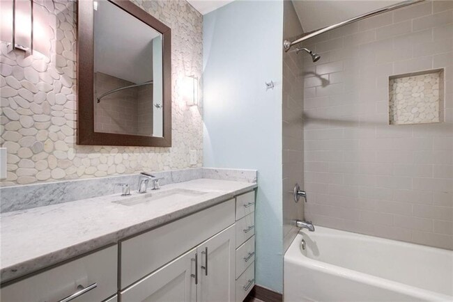 Building Photo - 4500 Edendale Ct