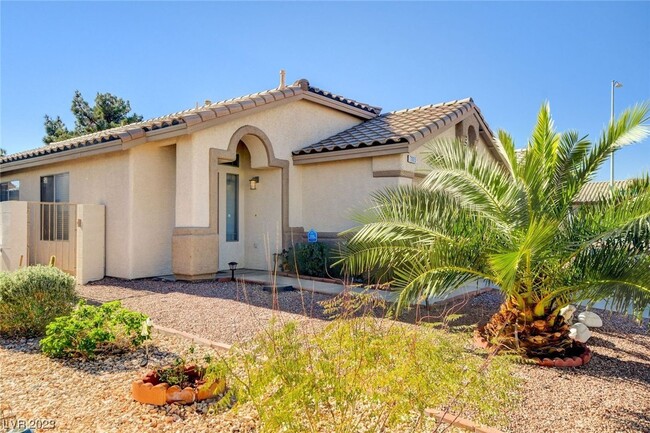 Building Photo - 7865 Blue Charm Ave