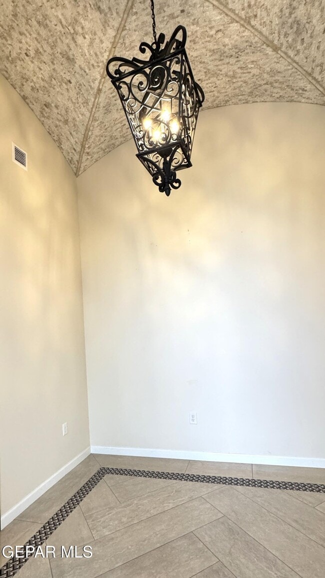 Building Photo - 12408 Fresh Water Dr