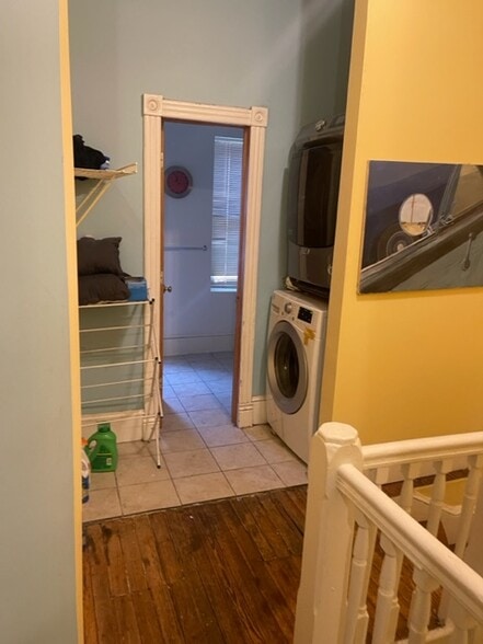 Building Photo - 232 N St NW