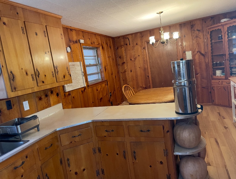 Building Photo - 525 Short Creek Rd