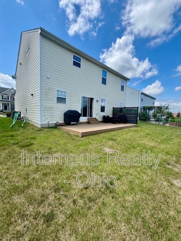 Building Photo - 6123 Brandon Dr