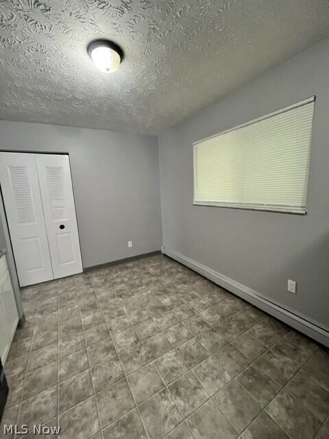 Building Photo - 166 Kendall Ave