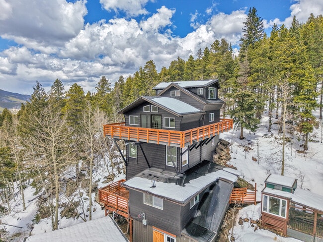 Building Photo - 45 Lodgepole Dr