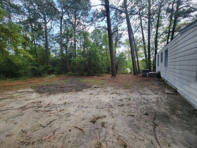 Building Photo - 2826 Thomas Ln