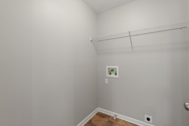 Building Photo - 435 Brantley Cove Cir
