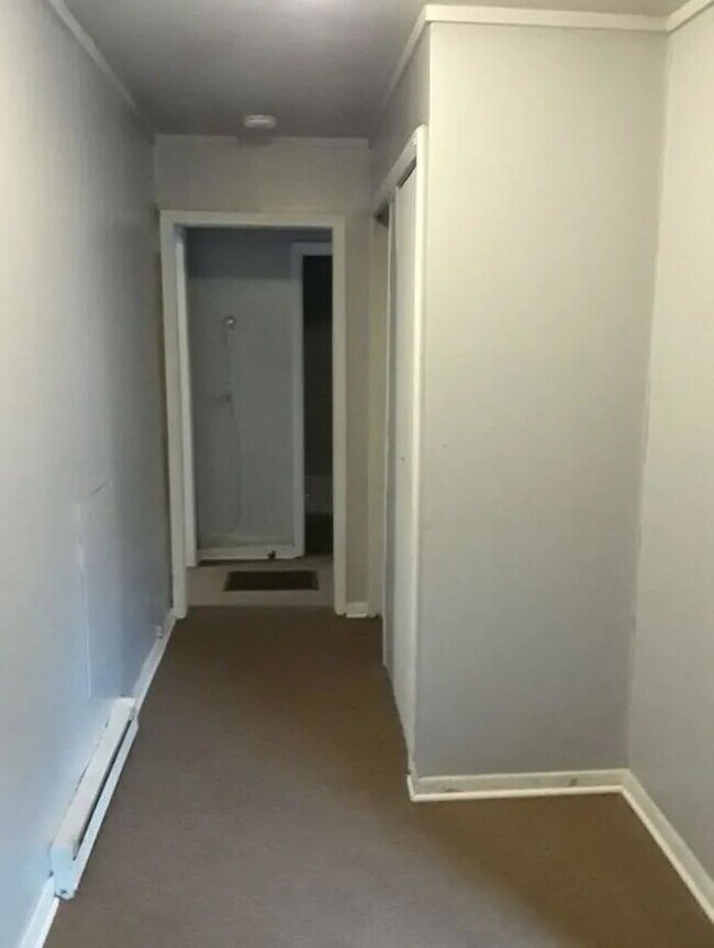 Building Photo - 3 Bedroom 1 bathroom House in Spartanburg SC