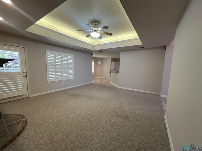 Building Photo - 721 Jeanie Dr