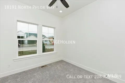 Building Photo - 18191 N Phlox Way