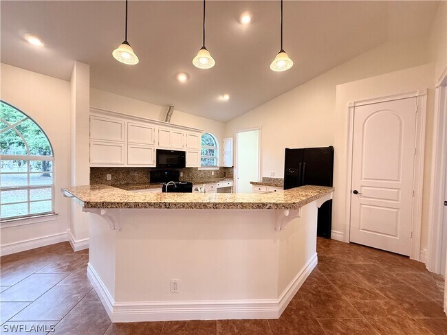 Building Photo - 4125 13th Ave SW