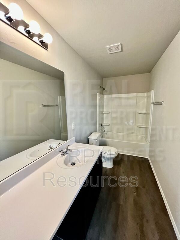 Building Photo - 10429 NW 19th St