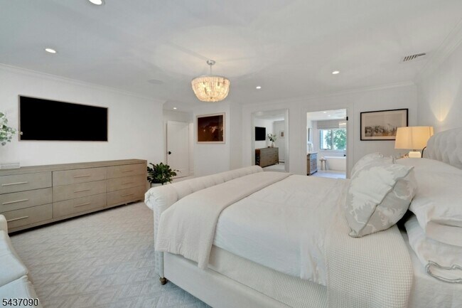 Building Photo - 224 Barnstable Dr