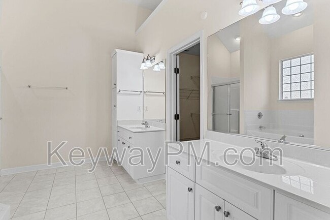 Building Photo - 619 Archard Dr