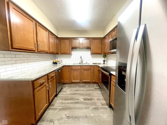 Building Photo - 5505 N Austin Dr