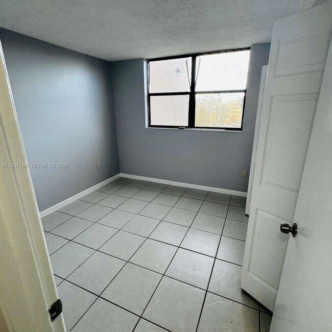 Building Photo - 8004 SW 149th Ave