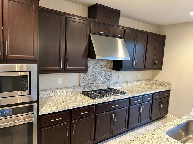 Building Photo - 264 Mabel Josephine Dr