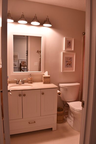 Building Photo - 3 Preakness Ct