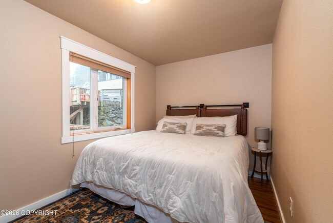 Building Photo - 1254-1256-1256 Water St