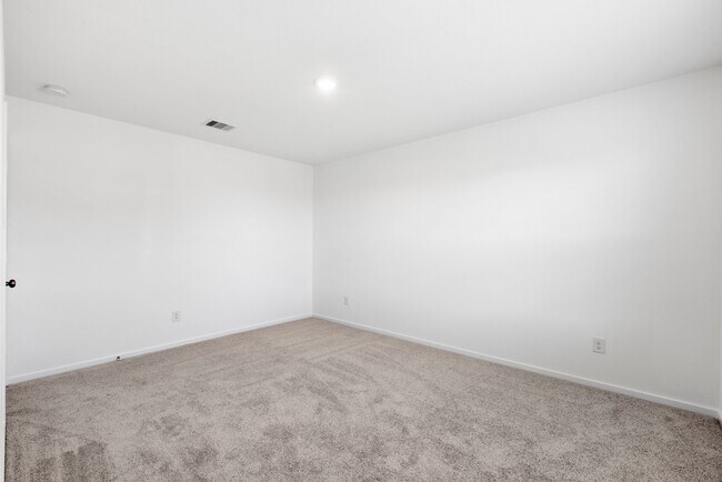 Building Photo - 27219 Henley Rdg Dr