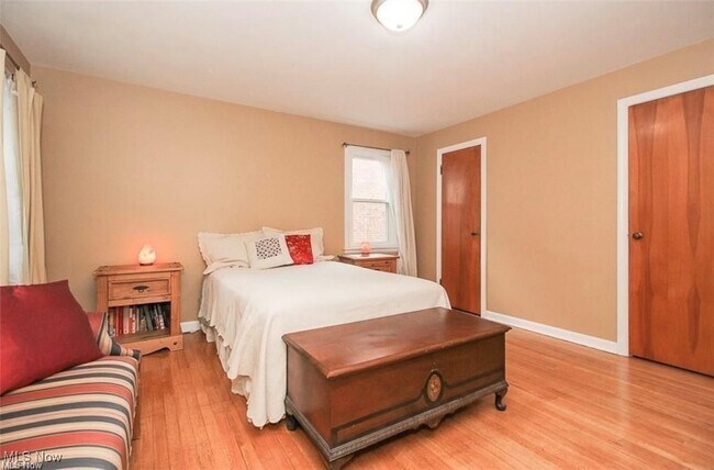 Building Photo - 4178 Bushnell Rd