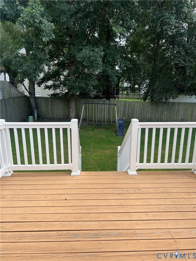 Building Photo - 9055 Castle Point Rd